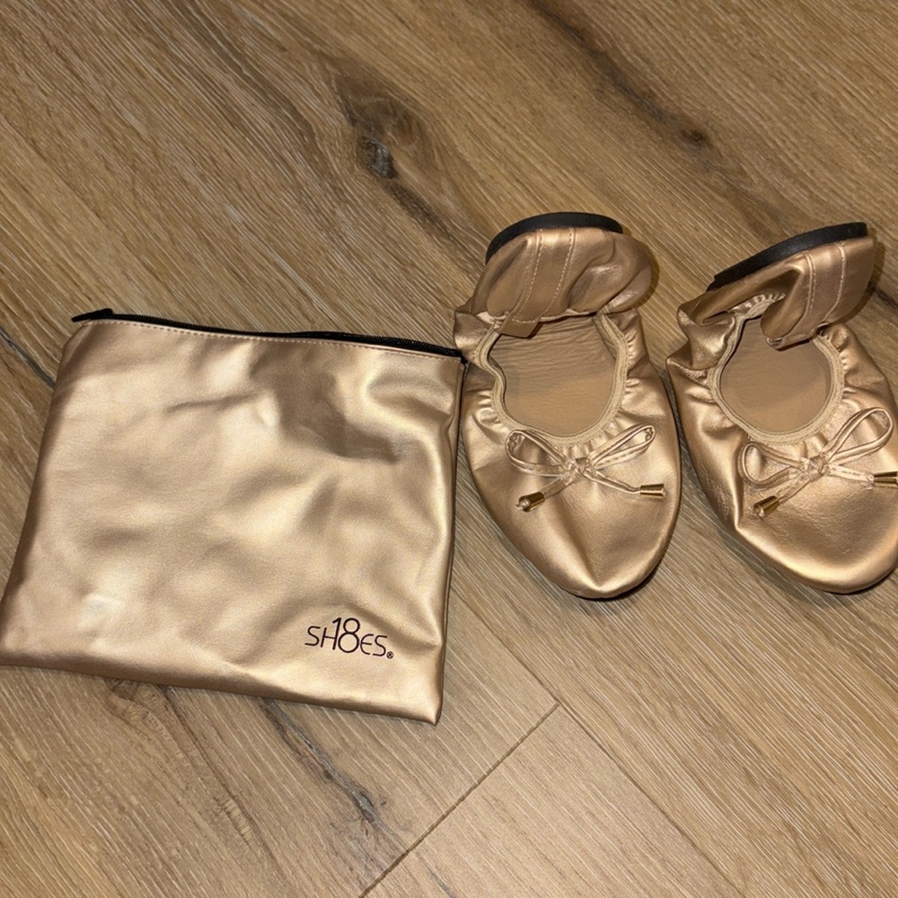 Foldup flats with bag